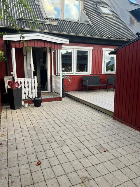 Hus